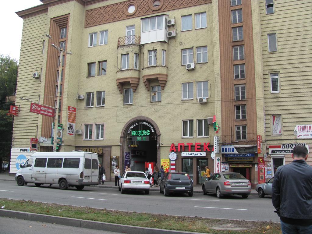 Apartment On Soborniy 177 Zaporizhia Esterno foto